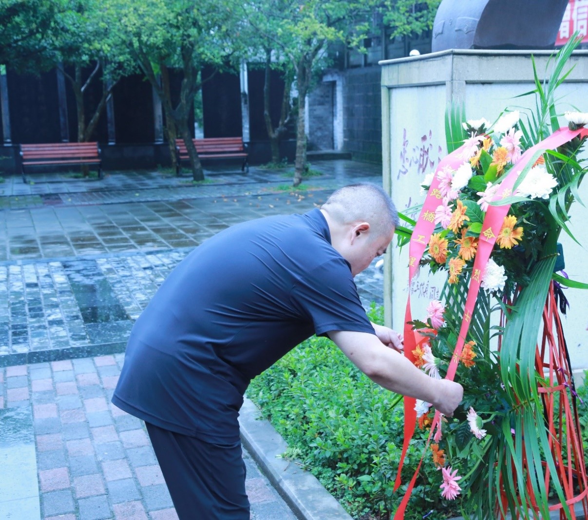 慶建黨百年系列活動-公司開展“學(xué)黨史、感恩黨、跟黨走”主題教育活動